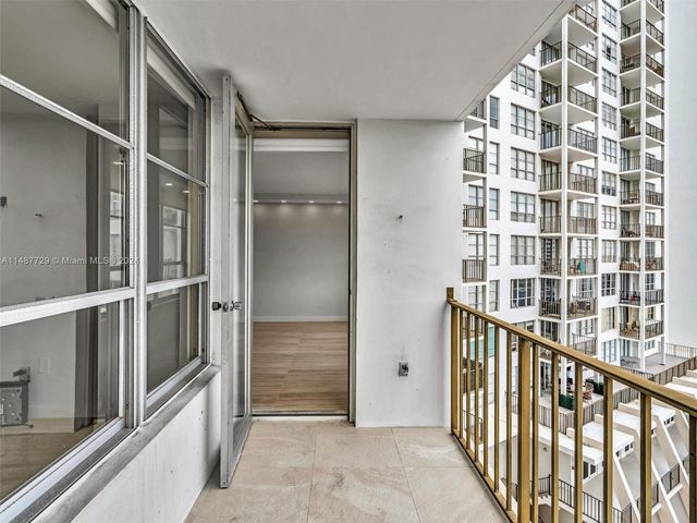 4101 Pine Tree Dr 621,620, Miami Beach, FL 33140