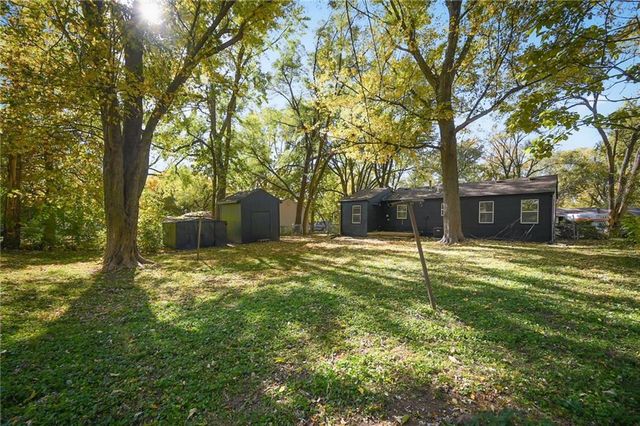 5409 Hardy Avenue, Raytown, MO 64133