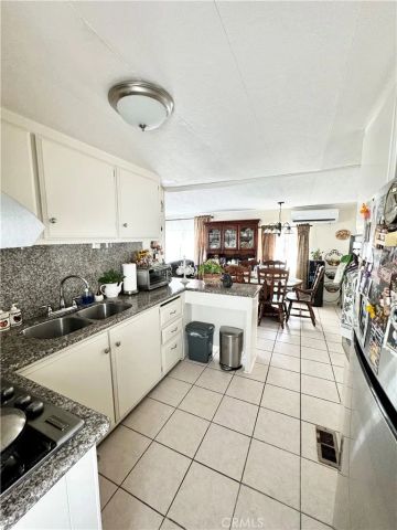 16601 Garfield Ave 91, Paramount, CA 90723