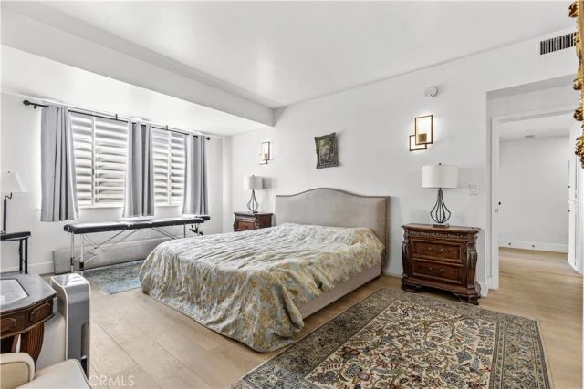 818 N Doheny 308, West Hollywood, CA 90069