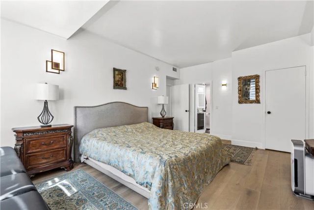 818 N Doheny 308, West Hollywood, CA 90069