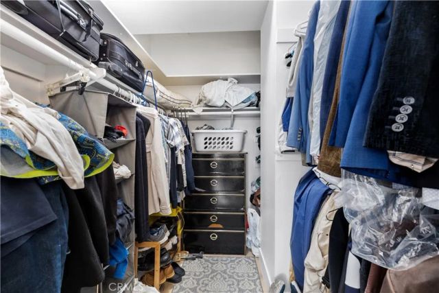 818 N Doheny 308, West Hollywood, CA 90069