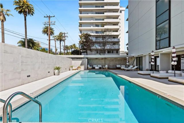 818 N Doheny 308, West Hollywood, CA 90069
