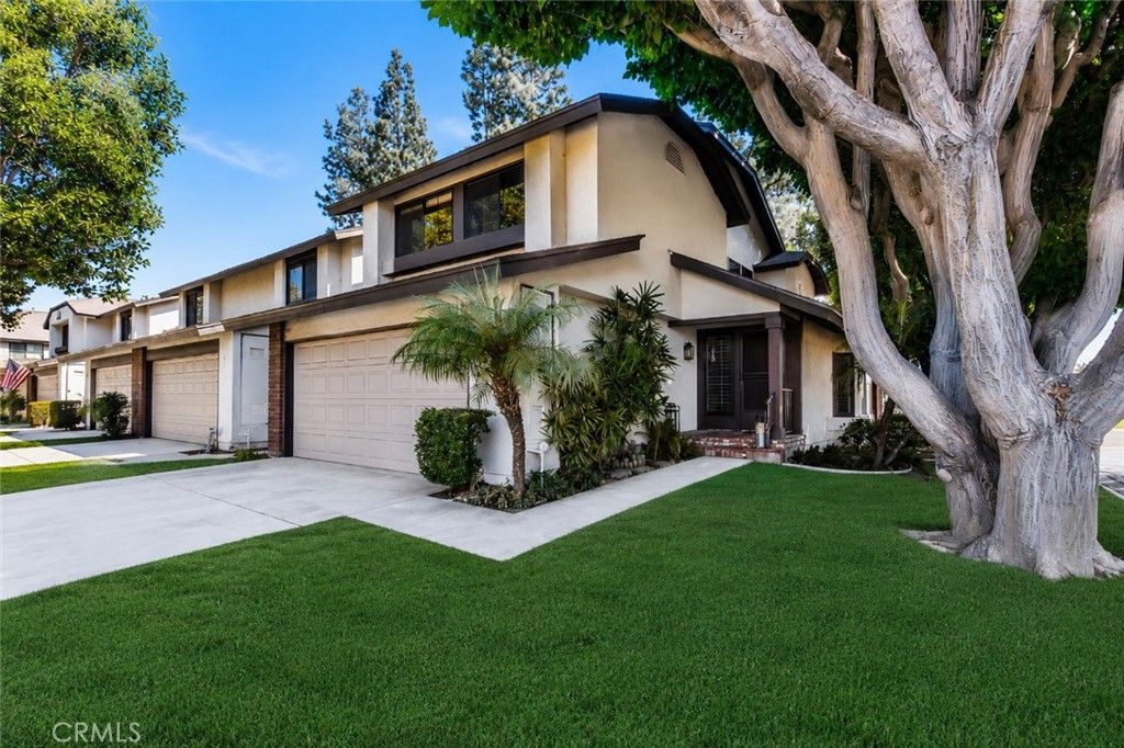 Image 1 of property listing at 511 W Puente Street 1, Covina, CA 91722