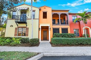 9072 Rialto ST 6302, Naples, FL 34113