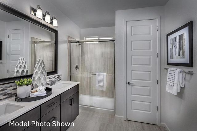 1941 Peony Street, Hollister, CA 95023