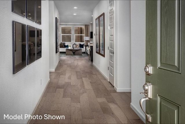 1941 Peony Street, Hollister, CA 95023