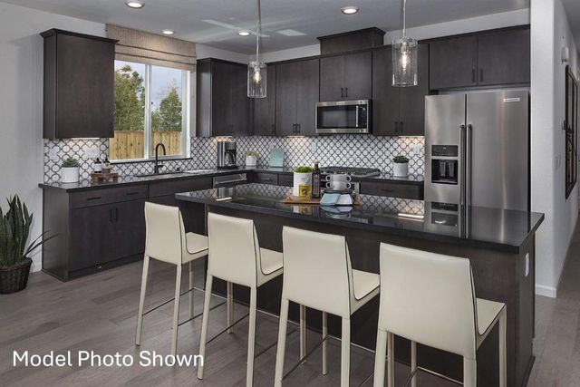 1941 Peony Street, Hollister, CA 95023