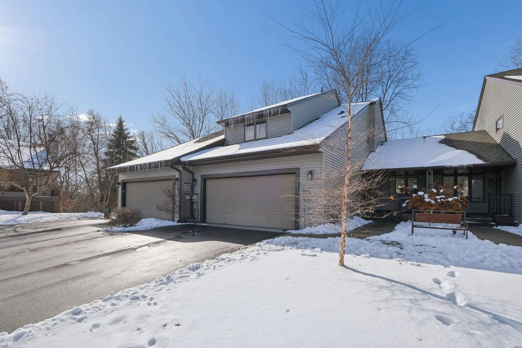 3683 Widgeon Way, Eagan, MN 55123
