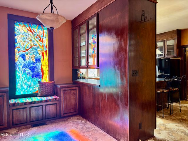 114 Dr M L King, Natchez, MS 39120