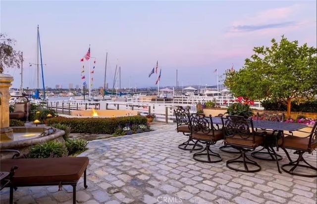 900 E Balboa Boulevard, Newport Beach, CA 92661