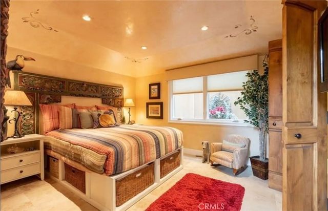 900 E Balboa Boulevard, Newport Beach, CA 92661