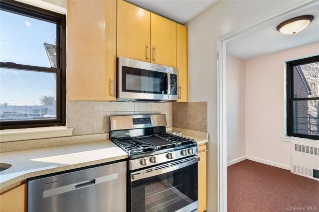 36-35 171st Street 30, Flushing, NY 11358