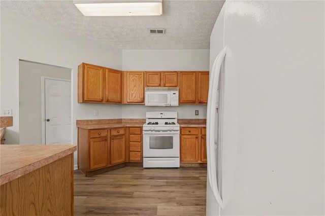 3177 Elmwood Court, Atlanta, GA 30349