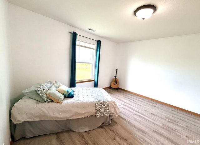 305 W Wind Trail, Avilla, IN 46710
