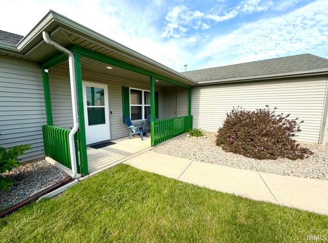 305 W Wind Trail, Avilla, IN 46710