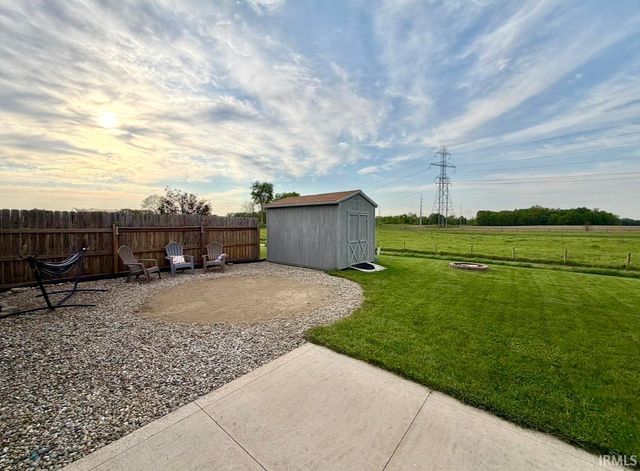 305 W Wind Trail, Avilla, IN 46710