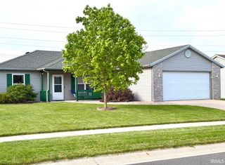 305 W Wind Trail, Avilla, IN 46710