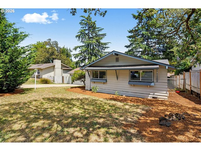 4777 LARKWOOD St, Eugene, OR 97405