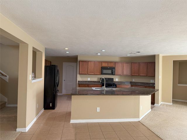 2914 Acorn Oaks Drive, Katy, TX 77493