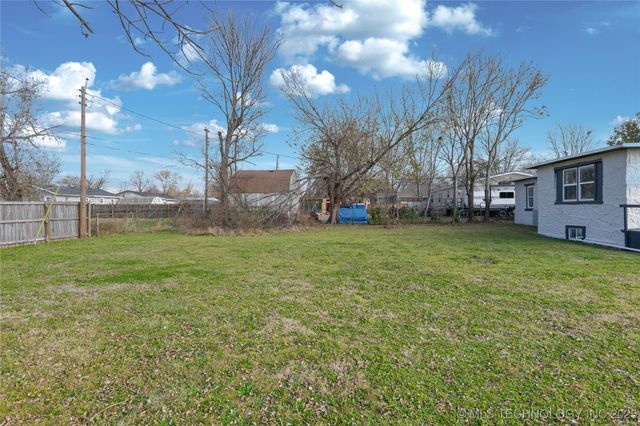 3816 Indiana Street, Bartlesville, OK 74006