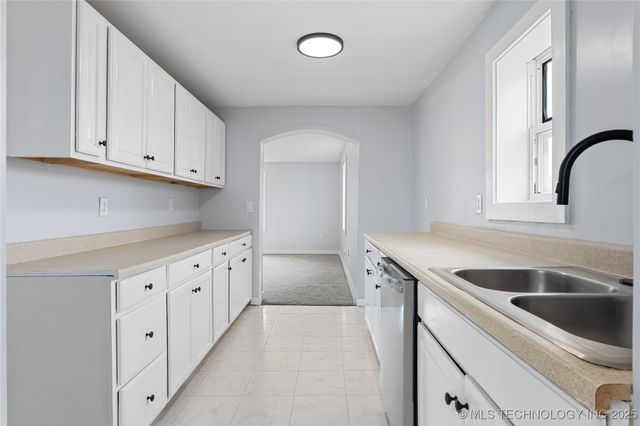 3816 Indiana Street, Bartlesville, OK 74006