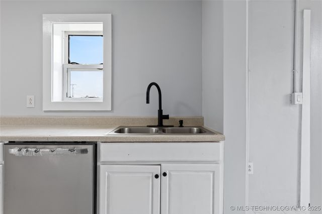 3816 Indiana Street, Bartlesville, OK 74006