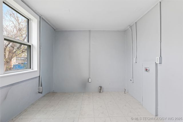 3816 Indiana Street, Bartlesville, OK 74006