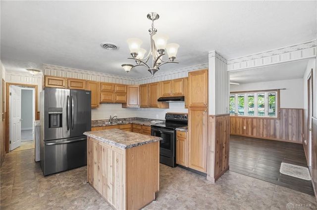 1417 Skylark Drive 1417 Skylark Drive, Troy, OH 45373