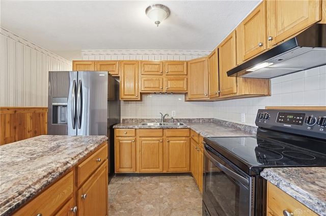 1417 Skylark Drive 1417 Skylark Drive, Troy, OH 45373