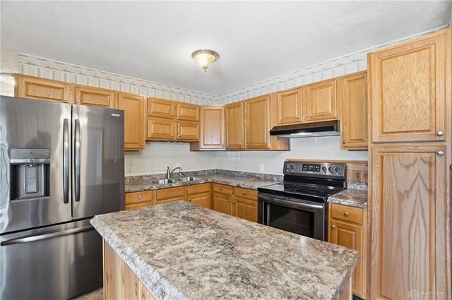 1417 Skylark Drive 1417 Skylark Drive, Troy, OH 45373