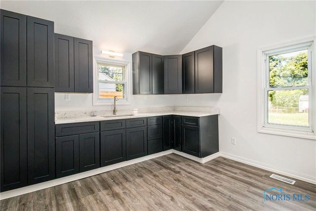 7139 Springfield Drive, Holland, OH 43528