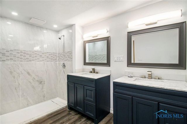 7139 Springfield Drive, Holland, OH 43528