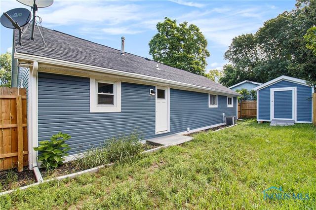 7139 Springfield Drive, Holland, OH 43528