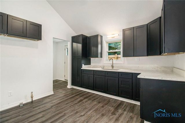 7139 Springfield Drive, Holland, OH 43528