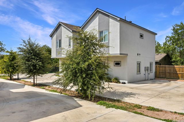 6407 MARCUM DR, San Antonio, TX 78227