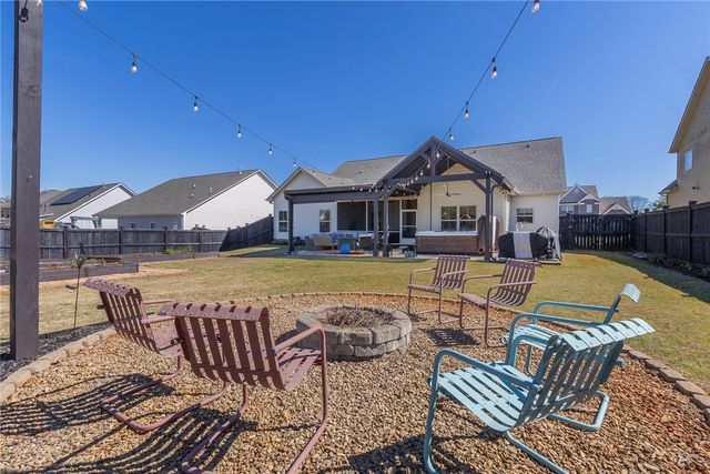 203 Graceview W, Anderson, SC 29625