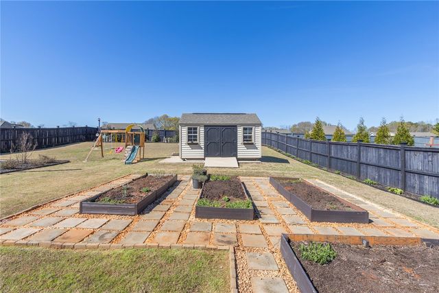 203 Graceview W, Anderson, SC 29625