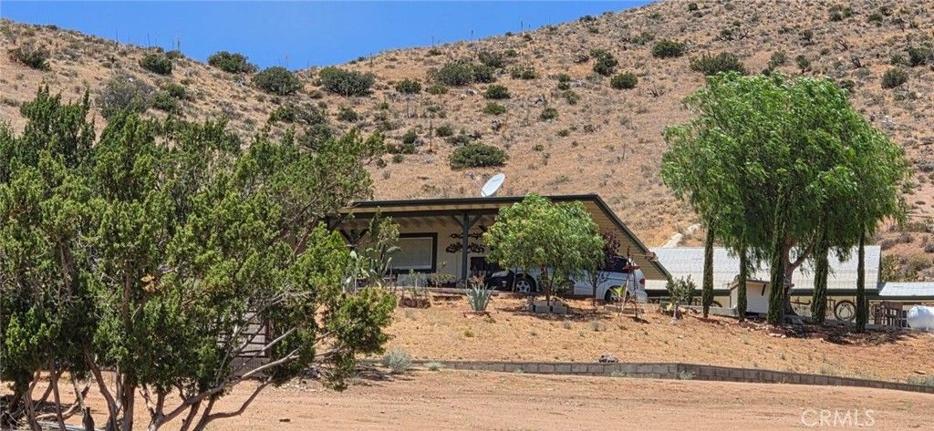 Image 2 of property listing at 33805 Buffalo Ridge, Acton, CA 93510
