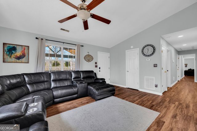 234 Old River Road, Cornelia, GA 30531