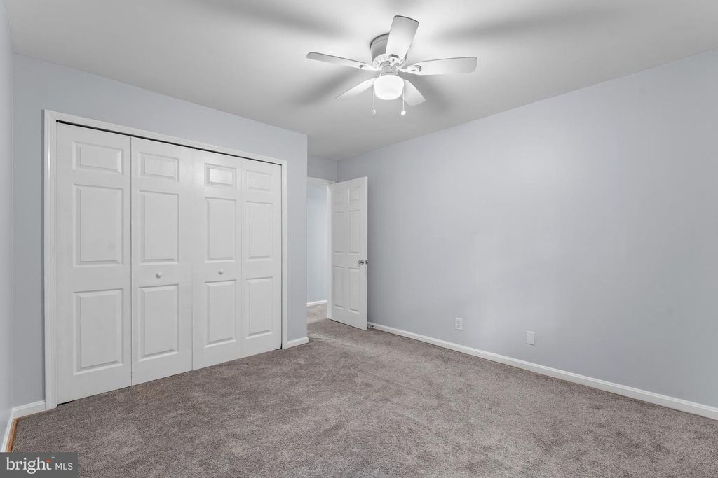 5914 WESTCHESTER PARK DR, College Park, MD 20740