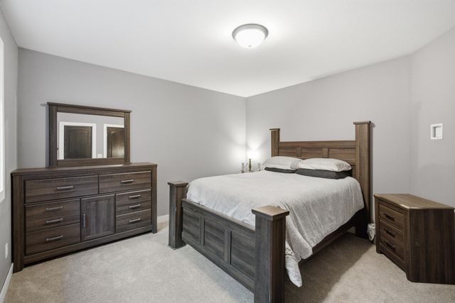 820 Fieldcrest Drive, Mankato, MN 56001