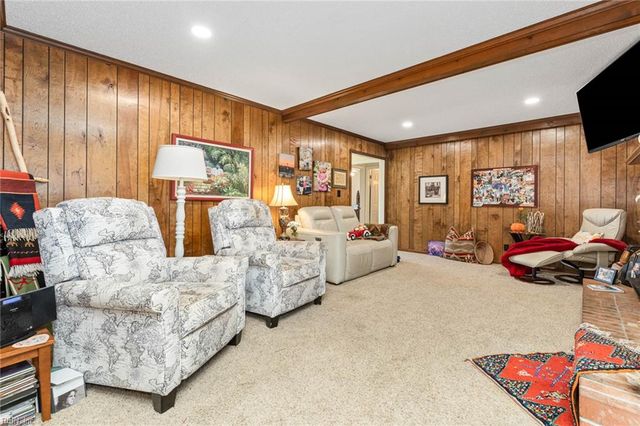 5275 Beaumont DR, Virginia Beach, VA 23464