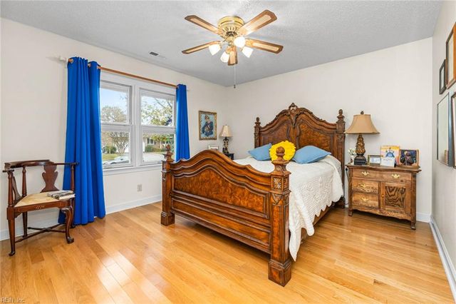 5275 Beaumont DR, Virginia Beach, VA 23464