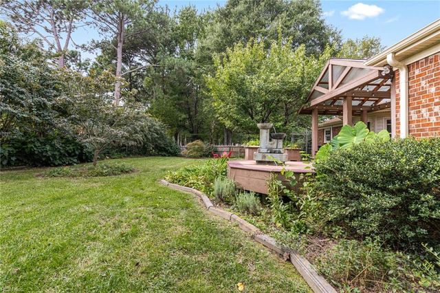 5275 Beaumont DR, Virginia Beach, VA 23464