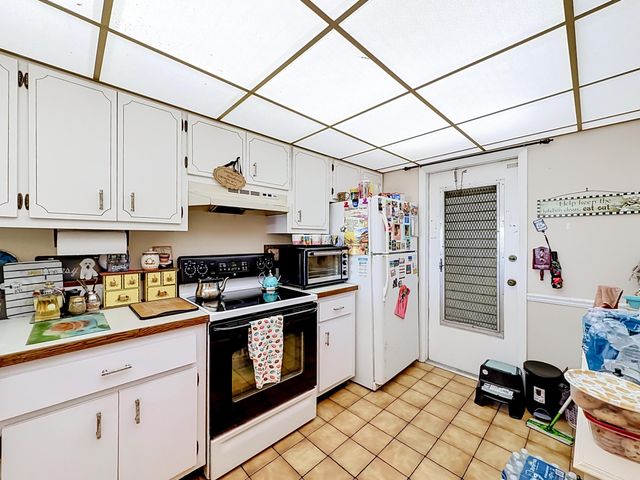 4117 Bougainvilla Drive 207, Lauderdale-By-The-Sea # 207, Lauderdale By The Sea, FL 33308
