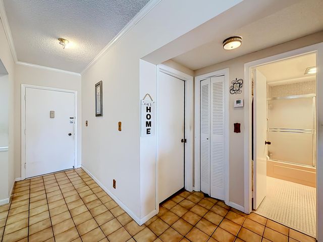 4117 Bougainvilla Drive 207, Lauderdale-By-The-Sea # 207, Lauderdale By The Sea, FL 33308