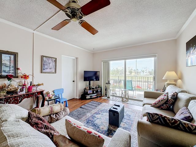4117 Bougainvilla Drive 207, Lauderdale-By-The-Sea # 207, Lauderdale By The Sea, FL 33308
