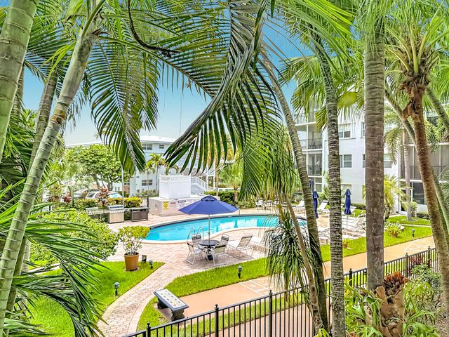 4117 Bougainvilla Drive 207, Lauderdale-By-The-Sea # 207, Lauderdale By The Sea, FL 33308