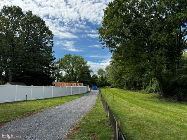 560 BARBARA DR, East Norriton, PA 19403